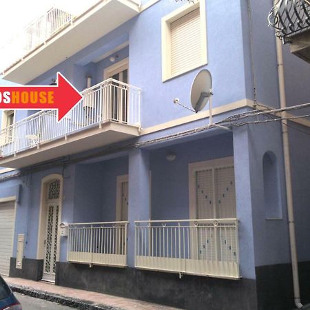 Naxos House Apartment Джардини Наксос Екстериор снимка