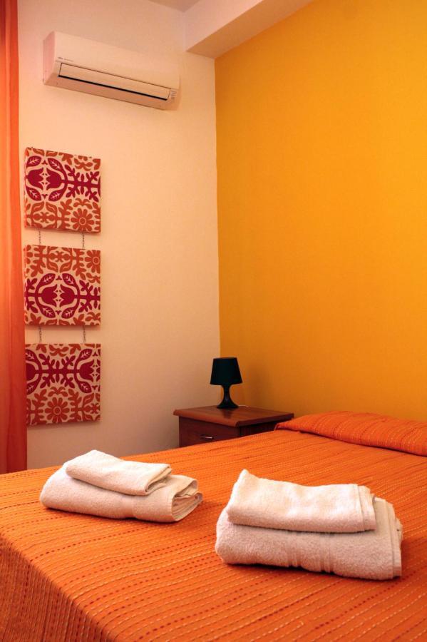 Naxos House Apartment Джардини Наксос Стая снимка